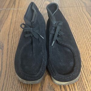 Clark’s Wallabee’s 10.5